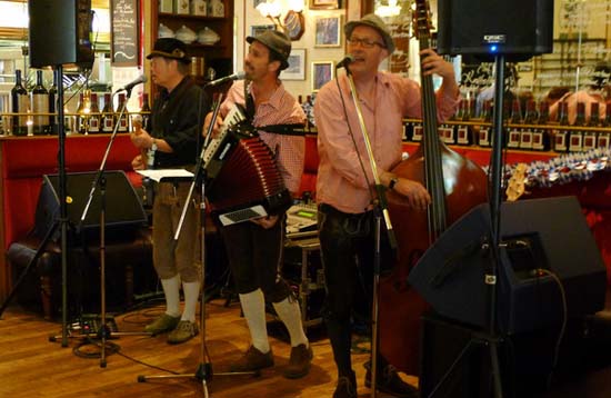 Bayrischer Folklore Abend