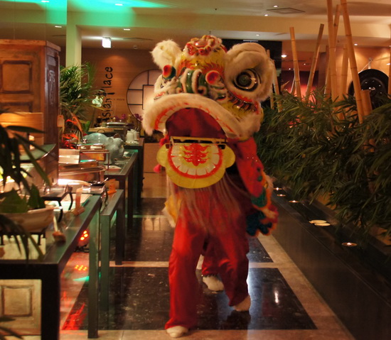 chinesischer-drachen-zuerich chinesische-kuenstler-in-zuerich