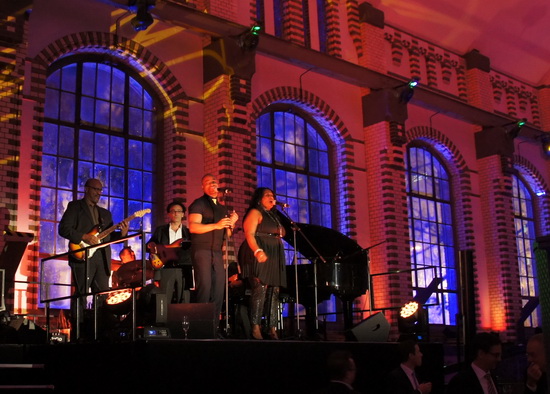 Die besten Soulsänger aus Berlin Heiße Stimmen begeisterten die Gäste im Wasserwerk