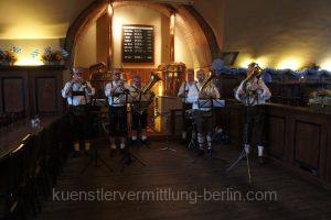 berlin oompah music