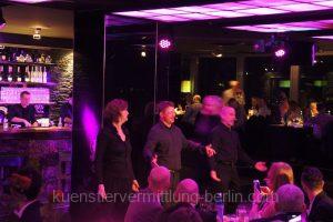 singing tenors and soprano