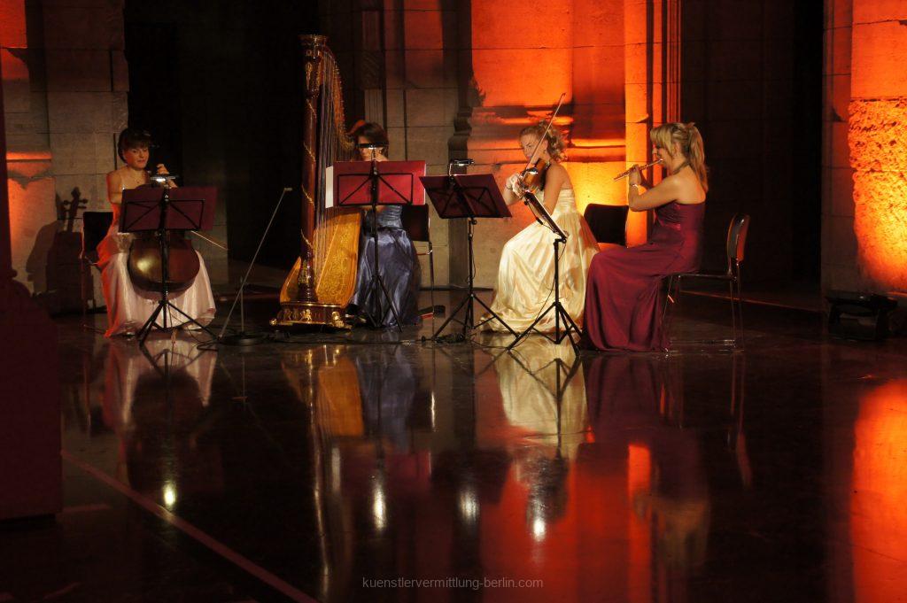 quartet classic women