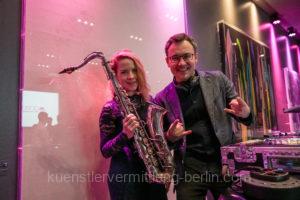 Saxophonistin und DJ Berlin