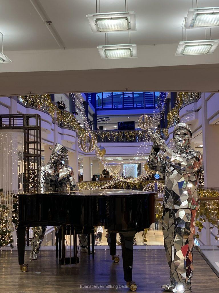 Mirror-Walk-Act-Deutschland-Breuningerland-foeldessyentertainment