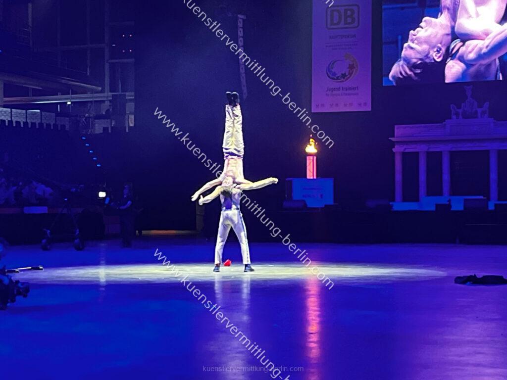 Kraftakrobatik-Partnerakrobatik-berlin