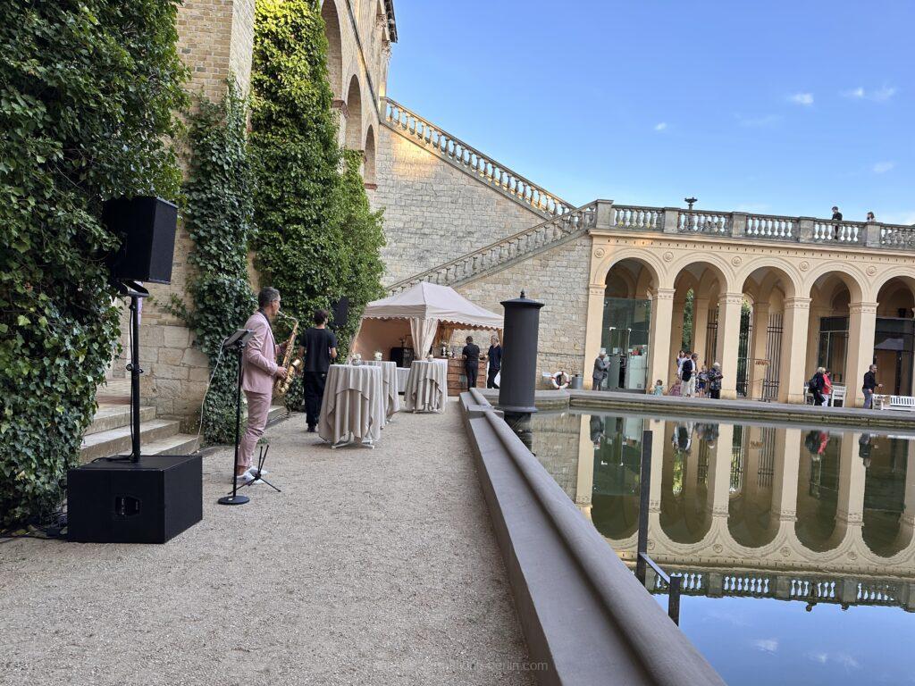 Lounge saxophone cocktail reception