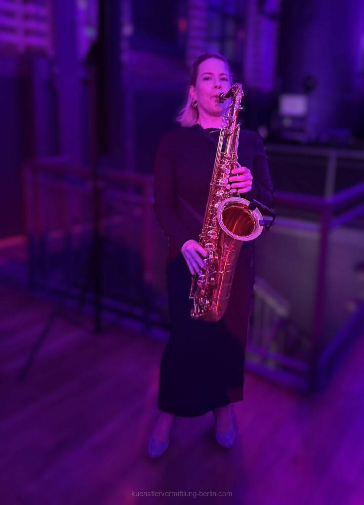 Saxophone Entertainment