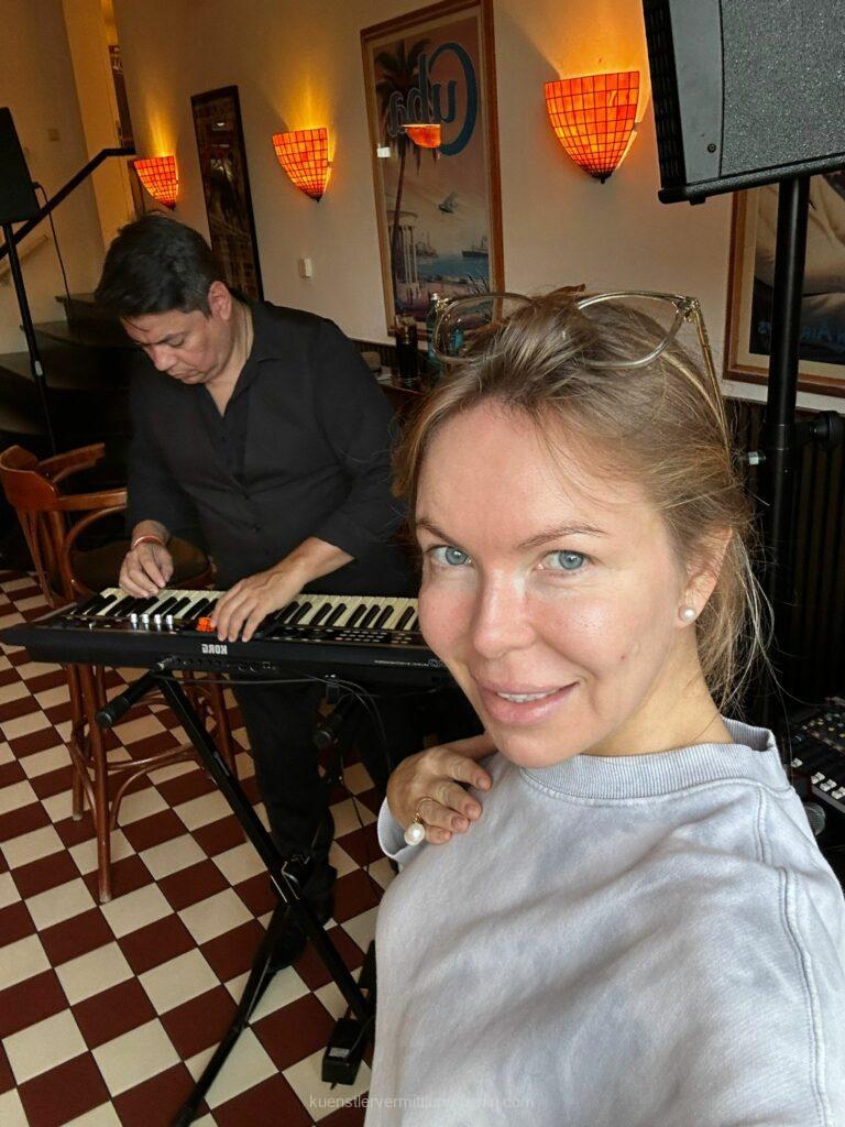 Party singer and entertainer at the Schwielowsee-rResort