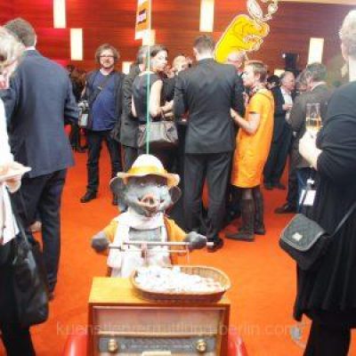 Animation-Shopping-Mall-scaled-p9agqmb7jlj3ibqcc28qxo7k51r17ir5bgta4libaw-3