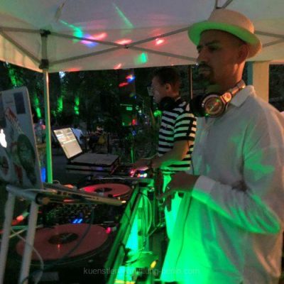 Club-DJ-Berlin-Buchen-p7lgbibf2kpxc390wyr795e9y9m6tqcpte4lfdzn2g