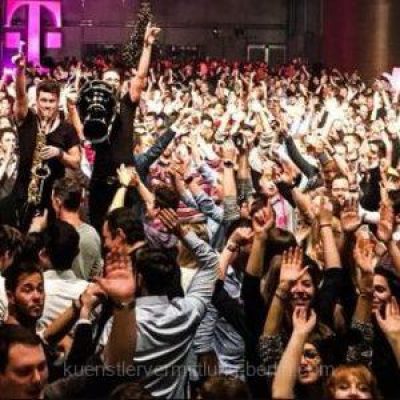 DJ-Saxophon-drums-p5p9crqha1b6bbzaufz0ik439iqsu1gjfnvqtj2i0o