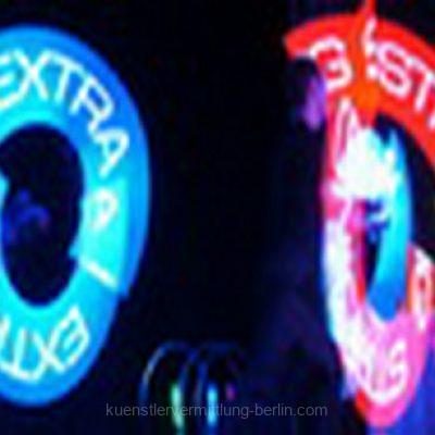 Slogan-jonglieren-p75vbw40d9niv4cnpvwa8v4cyt11oaxuakqe8xr540